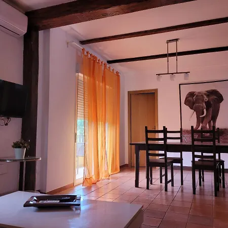 Apartment Aloja *